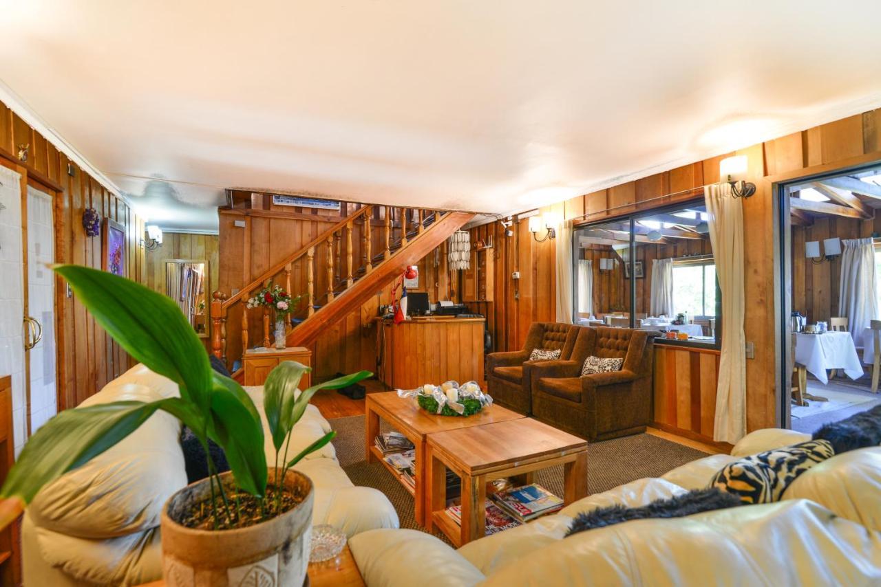 Hotel Los Maitenes Пукон Экстерьер фото